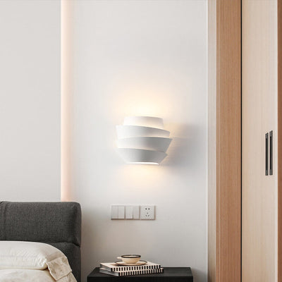 JonasDesign | Skandinavische Wandleuchte mit doppelten Eisenlichtern