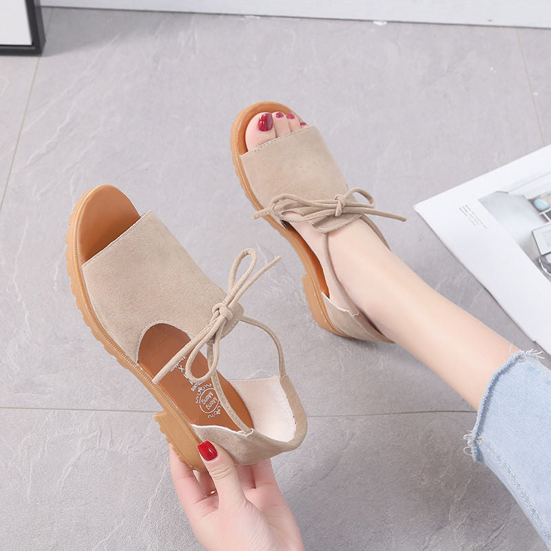 Elegante Graue Sommer-Sandalen