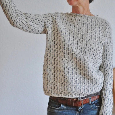 Delilah | Eleganter Grauer Pullover Mit U-Boot-Ausschnitt.