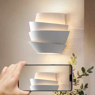 JonasDesign | Skandinavische Wandleuchte mit doppelten Eisenlichtern