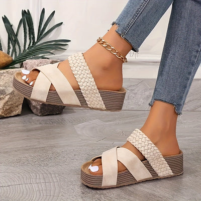 Braune Sandalen mit Keilabsatz - Sophia