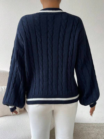 Freja | Gestreiftes Kabelstrickpullover Mit V Neck