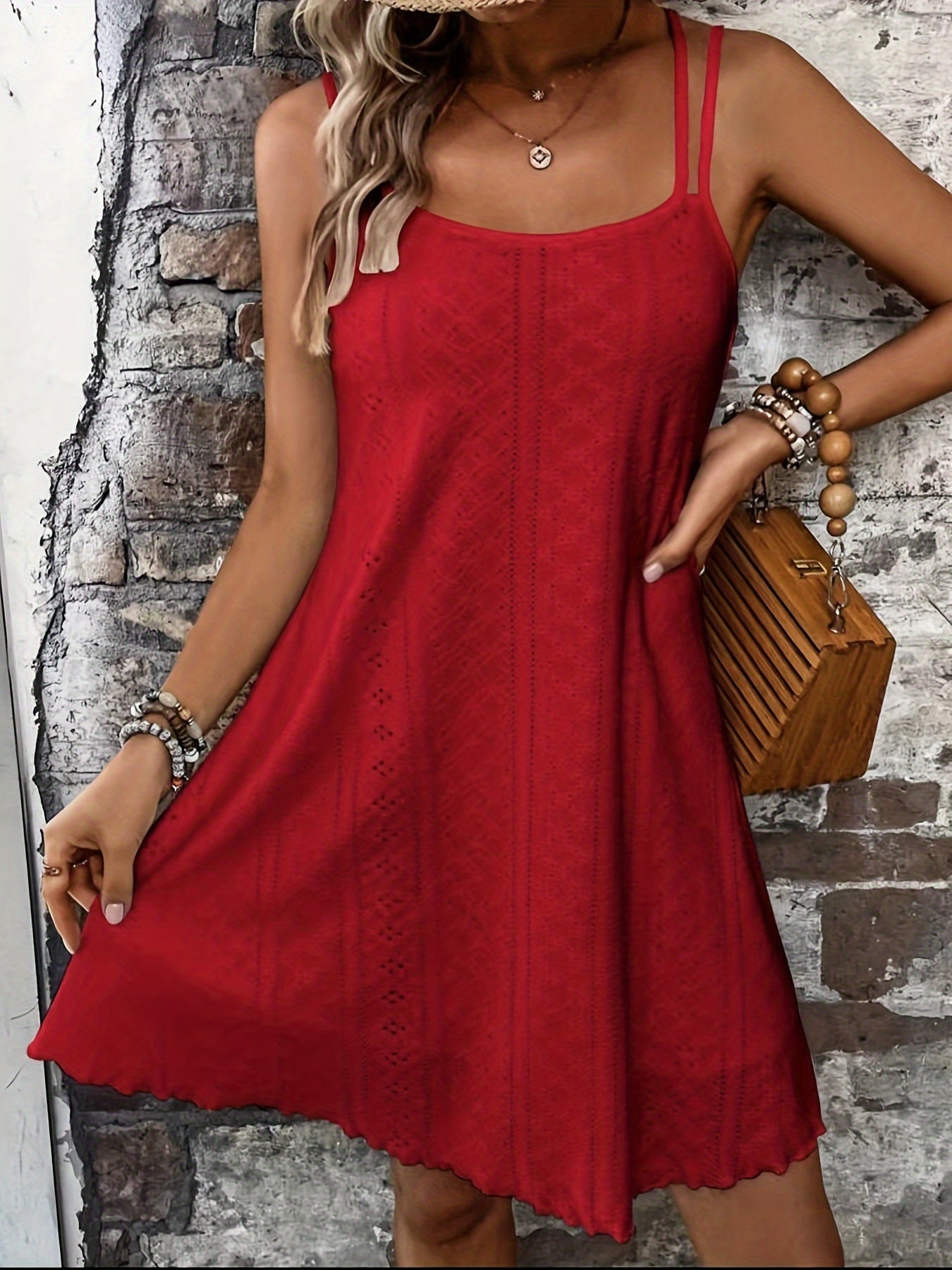 Schwarzes Sommerkleid mit Spitzenmuster - Clara