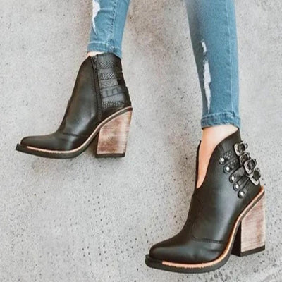 "Izabella" Vintage Stiefeletten