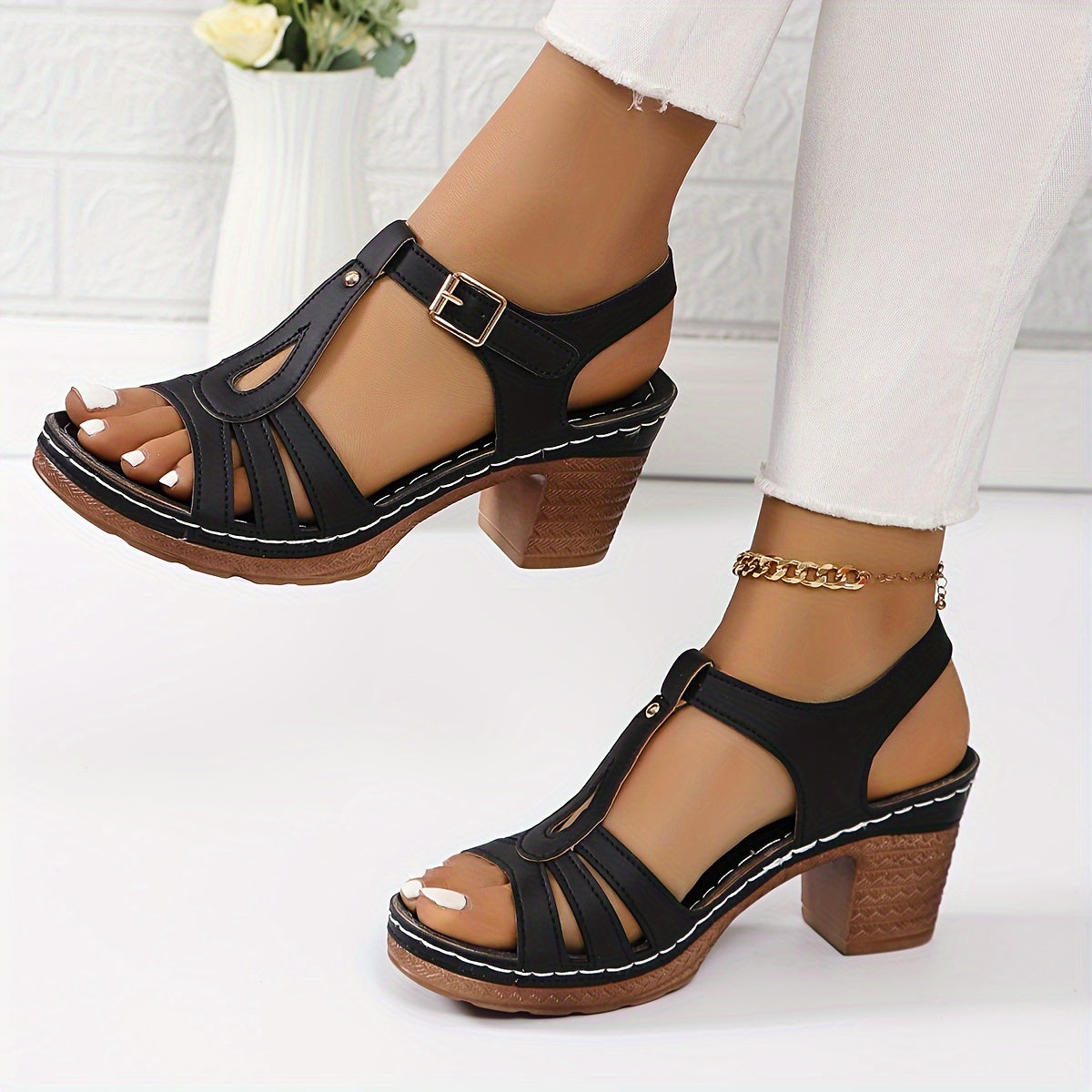Schwarze Sandalen mit Blockabsatz - Lara