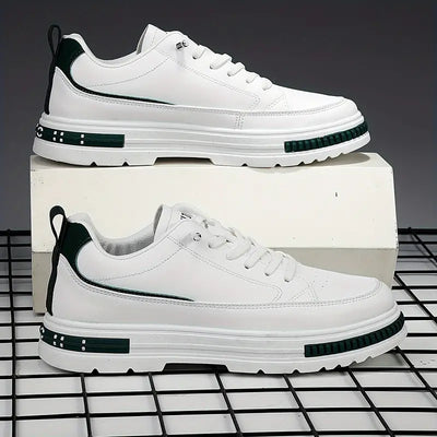 Juul | Trendige und elegante Sommer-Sneakers