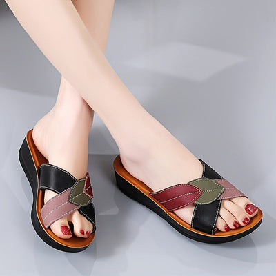 Beige Damen Cross Strap Sandalen - Lara