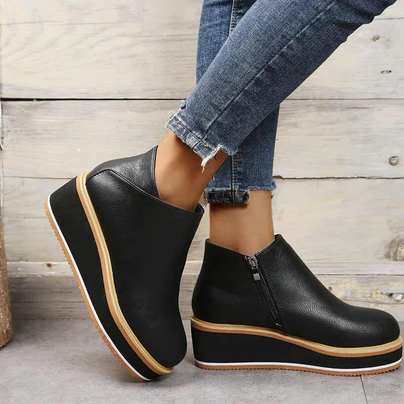 Alma | Reißverschluss Stiefelette mit modernem Plateau