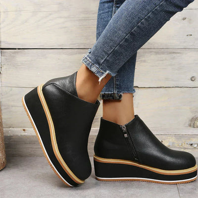 Alma | Reißverschluss Stiefelette mit modernem Plateau
