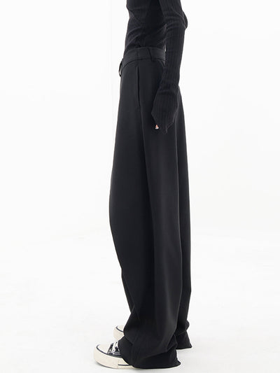 Charlotte - Asymmetrische Baggy-Hose