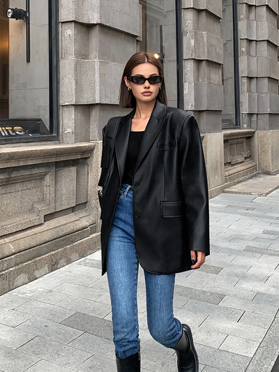 Sarah | Lederblazer mit Taschen und Detail
