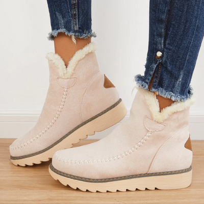 Kuschelige Fellstiefel