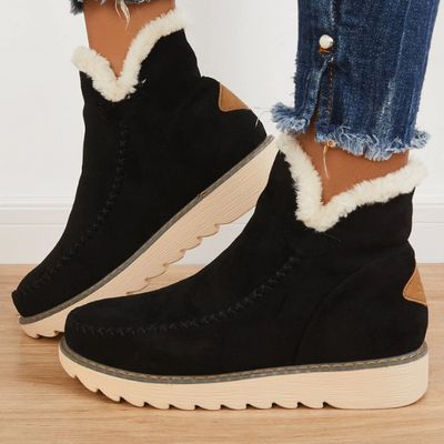 Kuschelige Fellstiefel