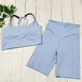 Hellblaues Set