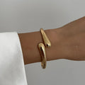 GOLD M