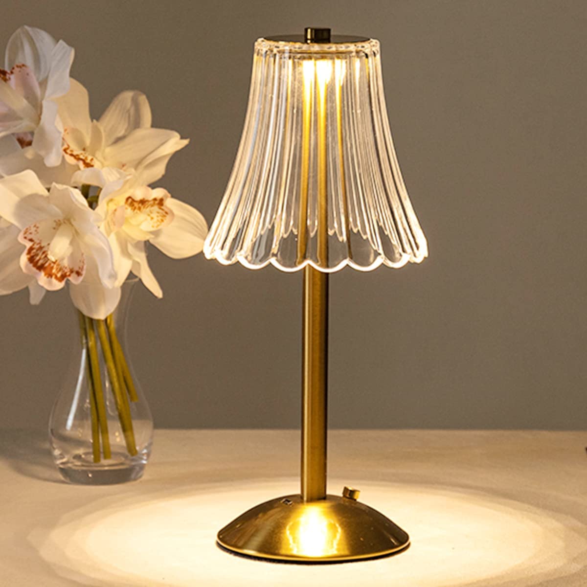 Zendoo | Goldene Kristall-Tischleuchte
