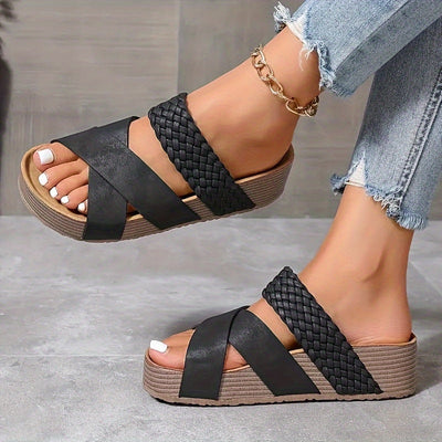 Braune Sandalen mit Keilabsatz - Sophia