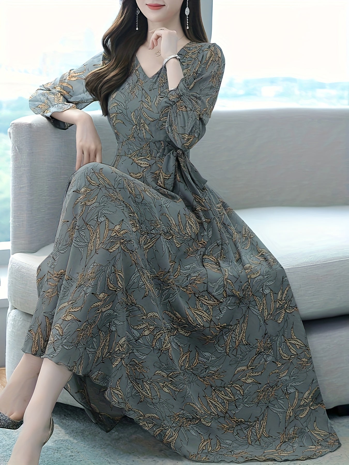Langkleid Grau mit Blättermuster - Helena