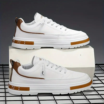 Juul | Trendige und elegante Sommer-Sneakers