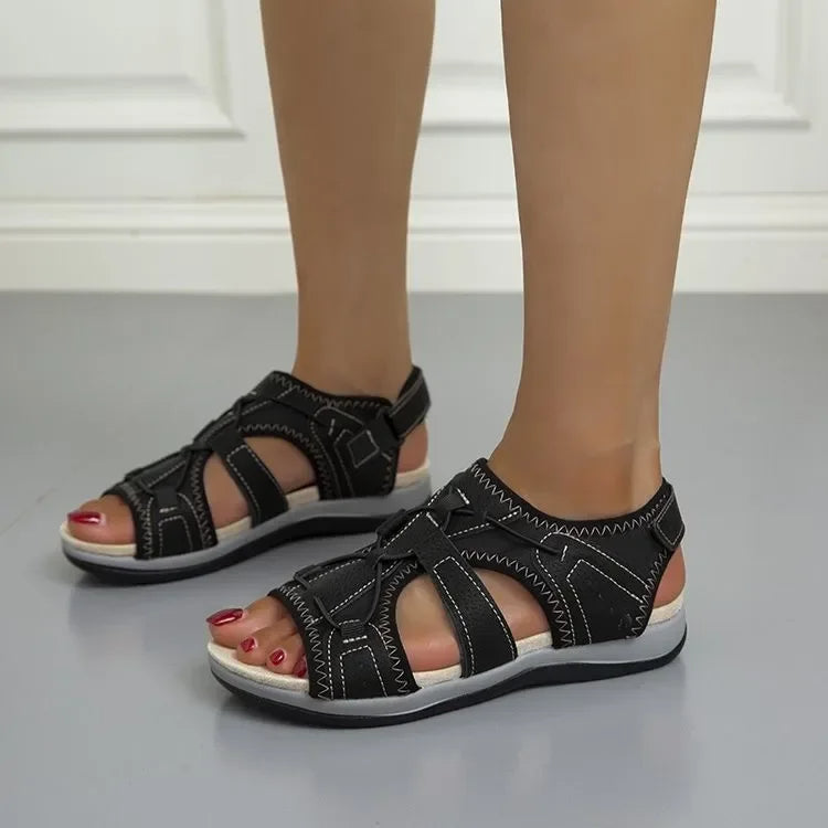 Gertrude – Orthopädische Sandalen