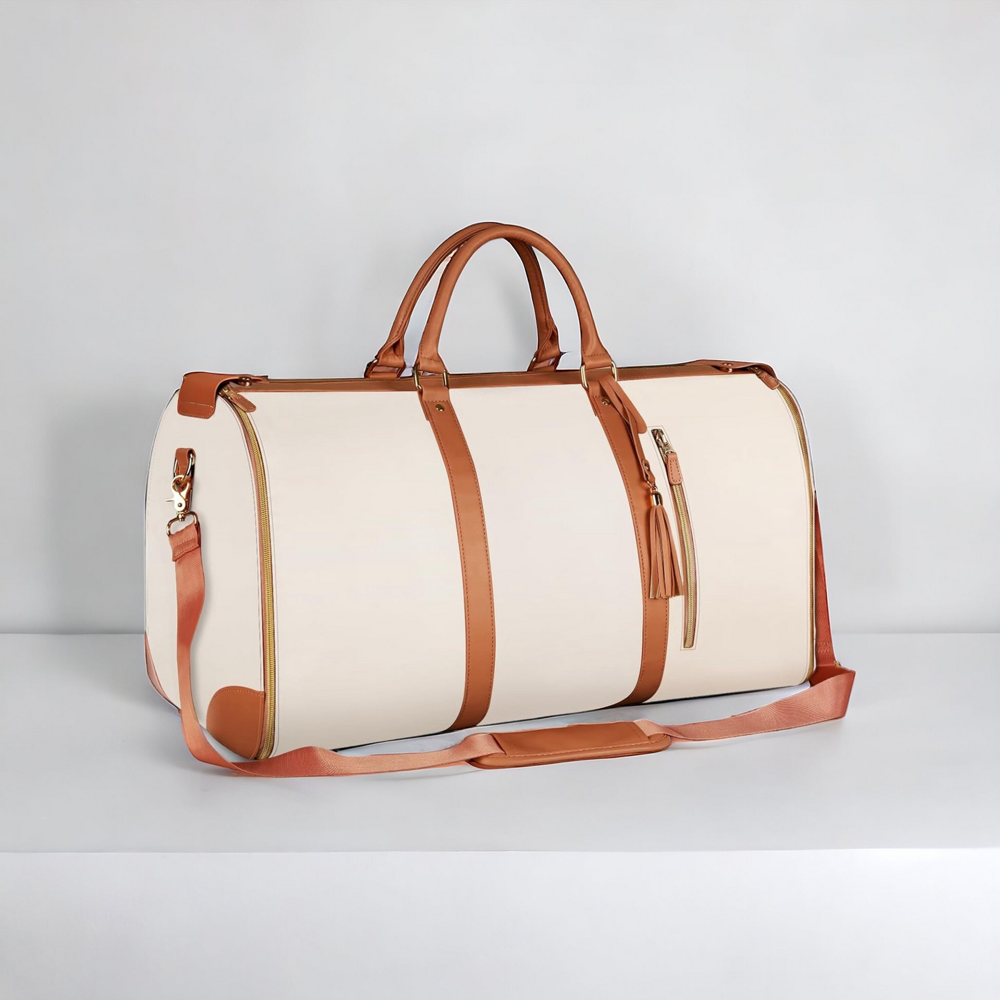 Avia | Die ultimative Reisetasche