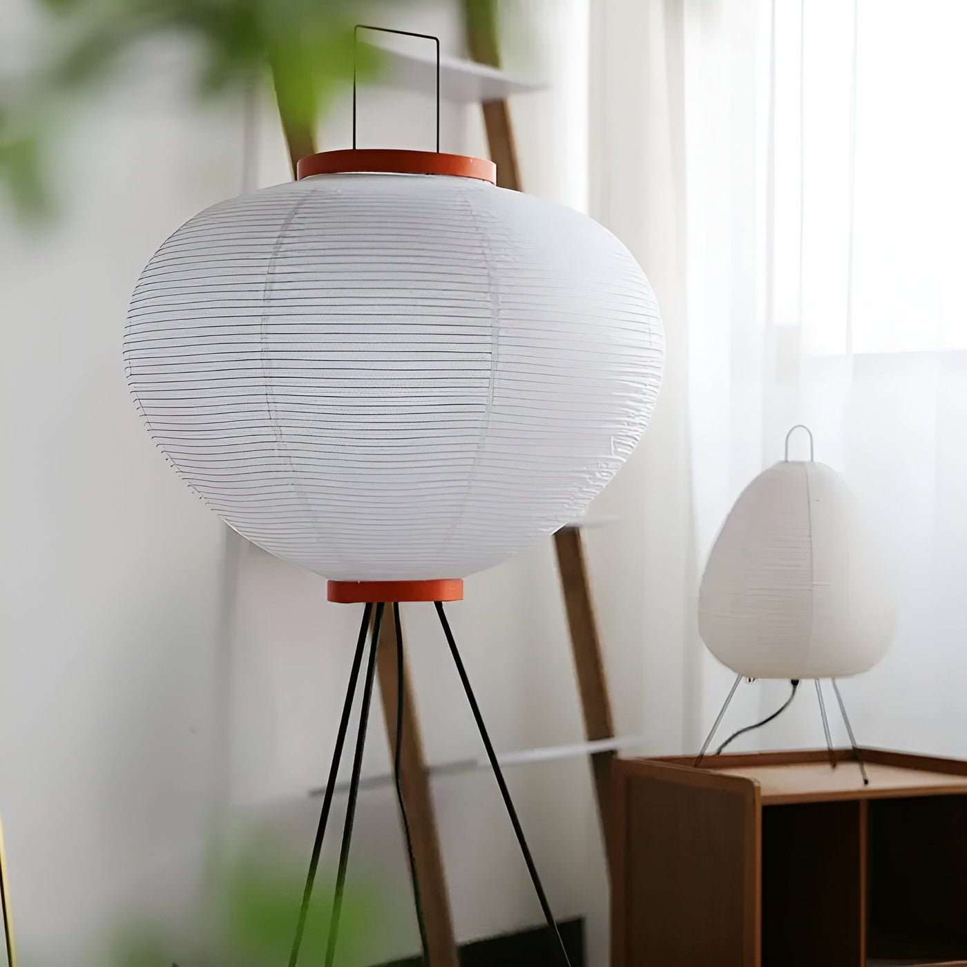 LucaLumen | Wabi-Sabi LED-Stehlampe aus Reispapier – Zeitloses Design mit Natürlicher Ästhetik