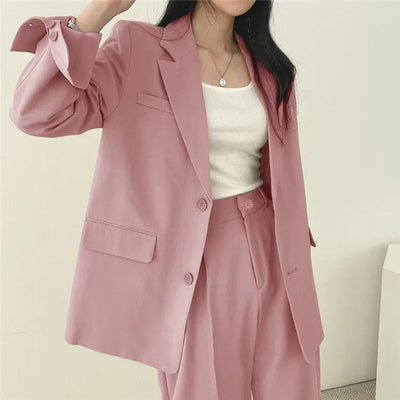 Athena | Einfarbiges Blazer- und gerade geschnittenes Hosen-Set für Damen