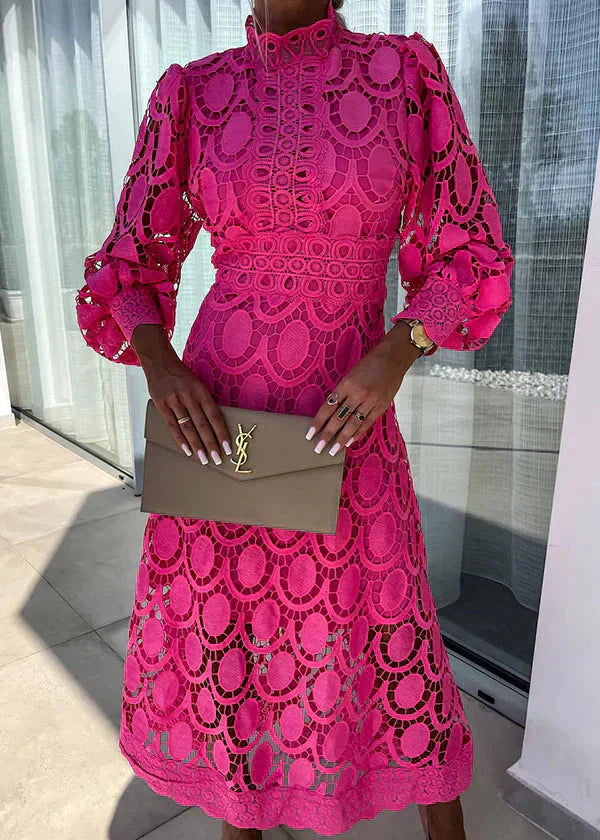 Lilian - Figurbetontes Maxikleid