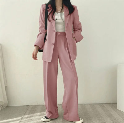 Athena | Einfarbiges Blazer- und gerade geschnittenes Hosen-Set für Damen