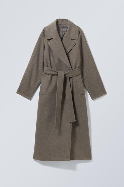 Oversized long wool coat