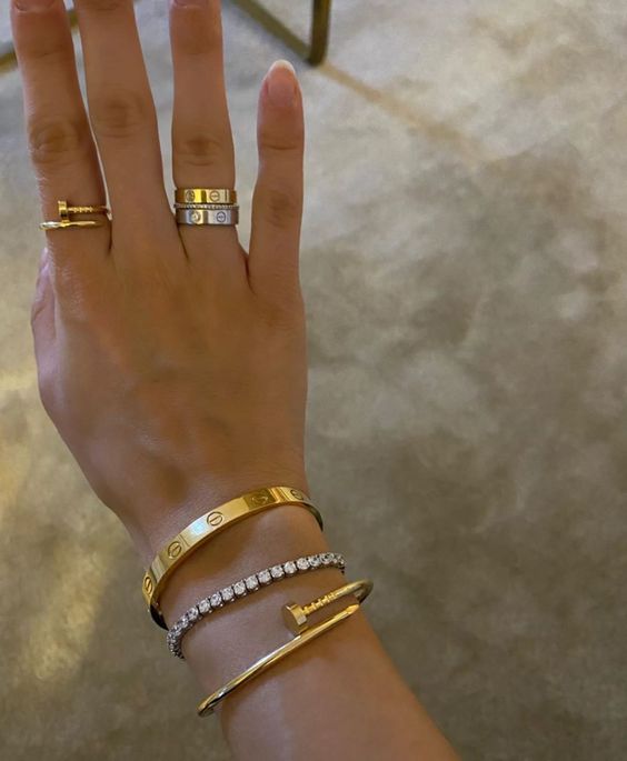 NAIL ARMBAND | GOLD