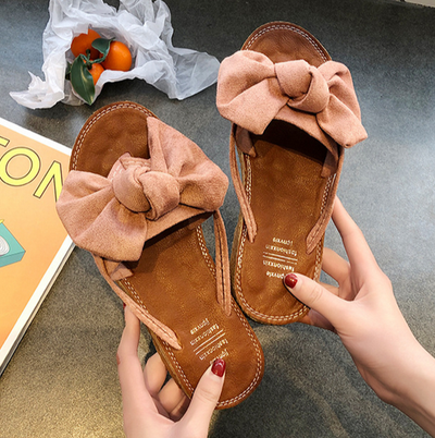 Beige Pantoletten mit Schleife - Clara