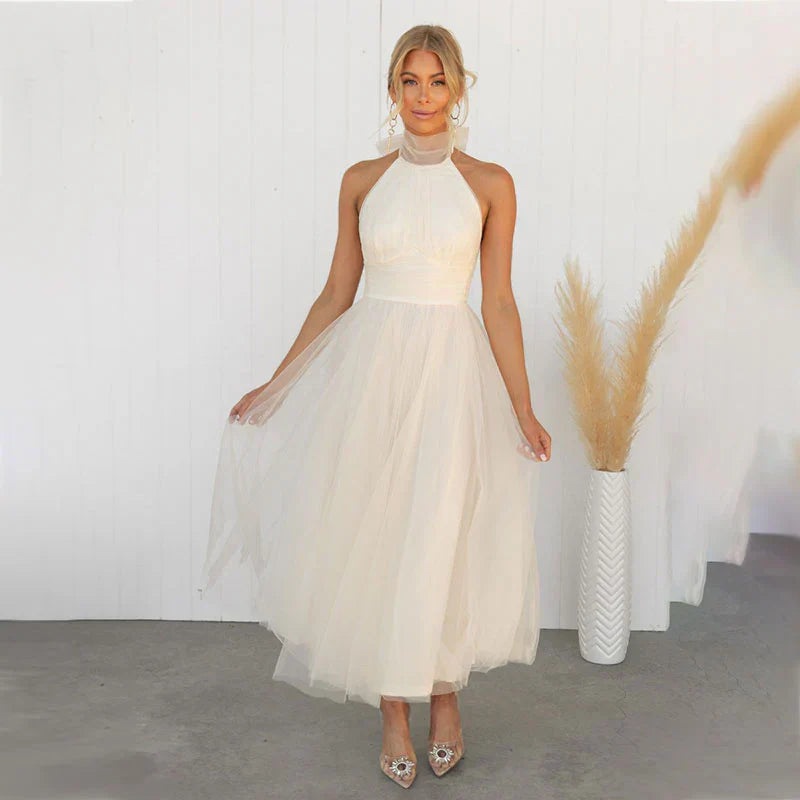 Pearlina - Elegantes Mesh-Kleid mit hohem Kragen