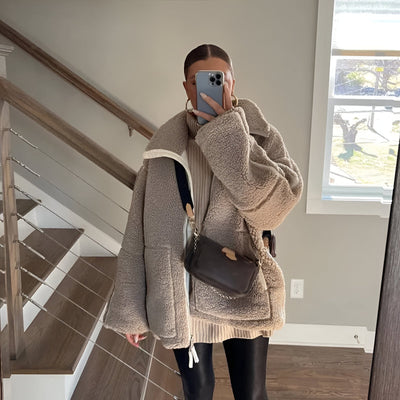 Jenny | Teddy Jacke Oversized